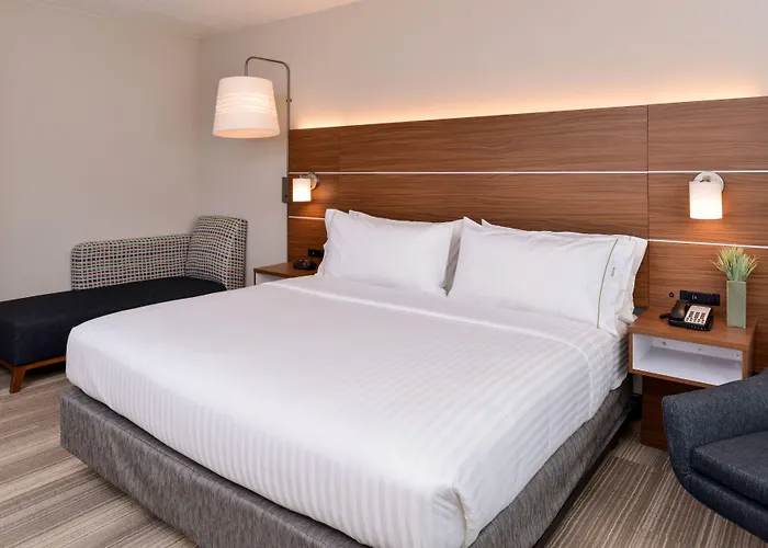 Express & By Ihg Salem