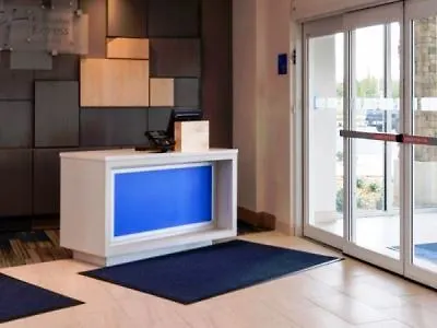 Express & By Ihg Hotel